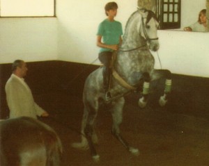 Bettina Drummond with her teacher, Master Nuno Oliveira.